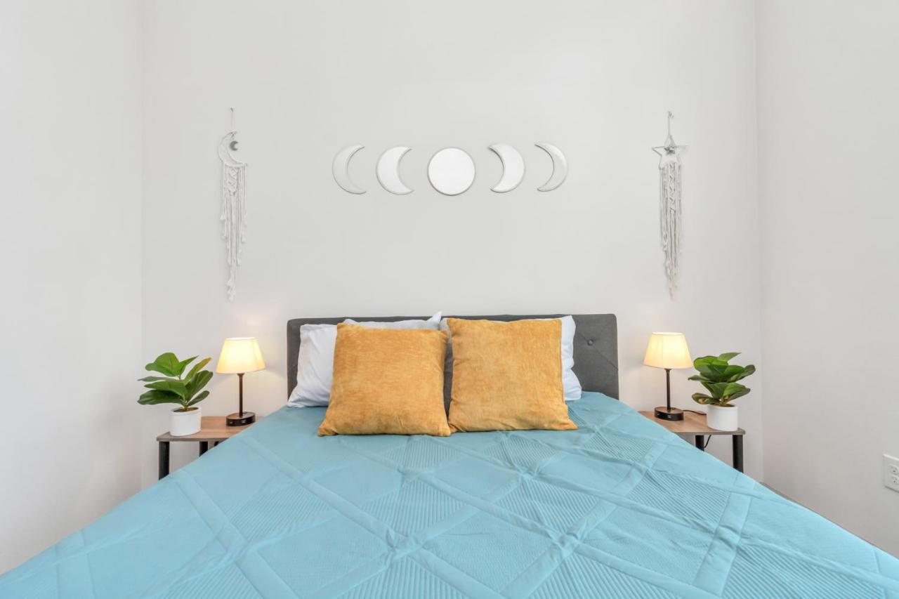 Penthouse Cool-Oasis-In-Houston-Rental Car Available-View-Great-Sleep エクステリア 写真