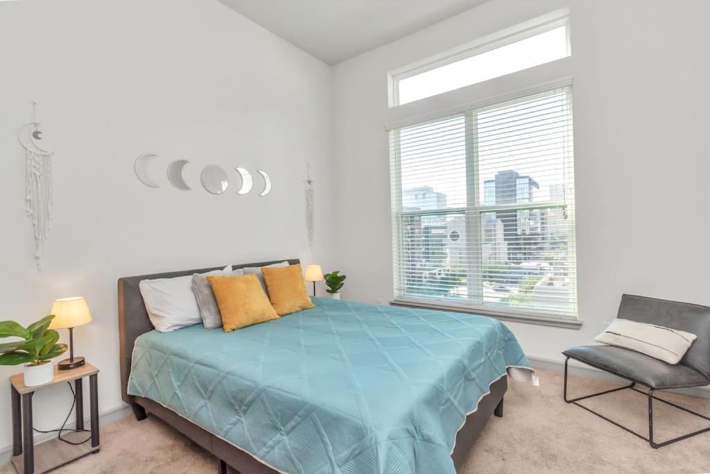 Penthouse Cool-Oasis-In-Houston-Rental Car Available-View-Great-Sleep エクステリア 写真